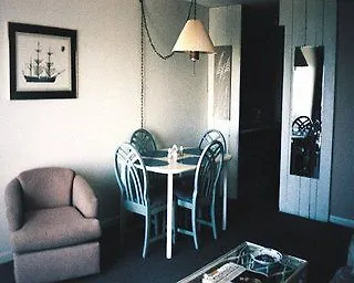 Sailfish Yacht Club Hotel Destin